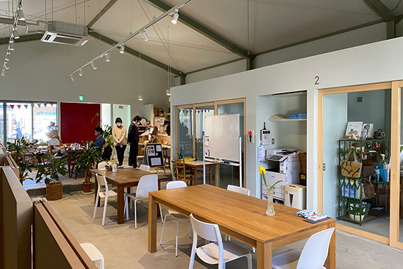 kokuban-cafe_06_576x384
