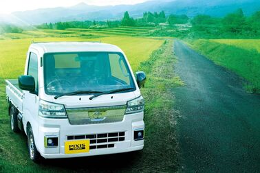 エクストラ（5MT・4WD）